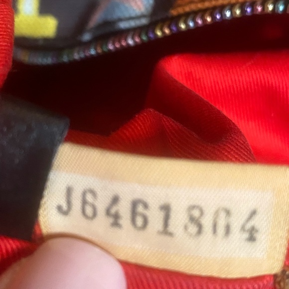 Vintage Dooney & Bourke Small Duffel Bag - Picture 14 of 16